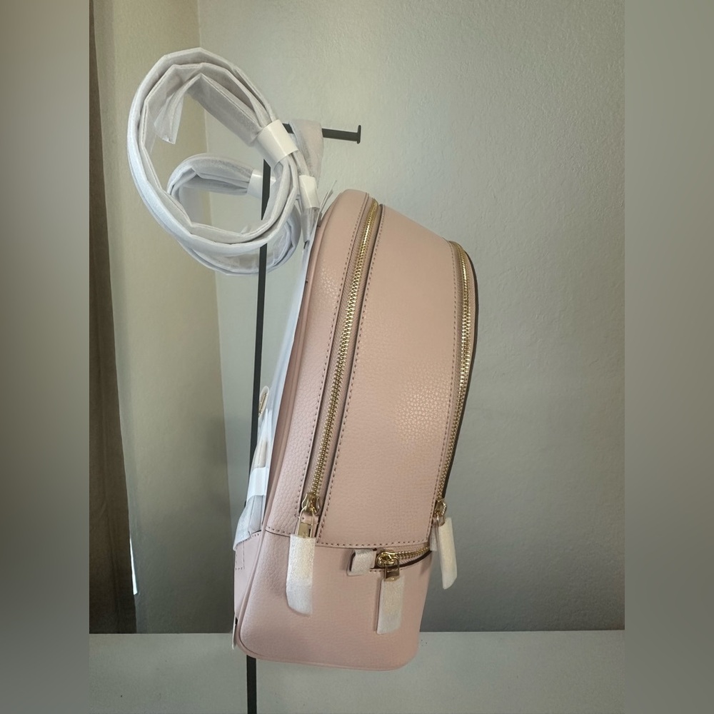 Michael Kors Blush Pink Backpack-NEW - Picture 2 of 6